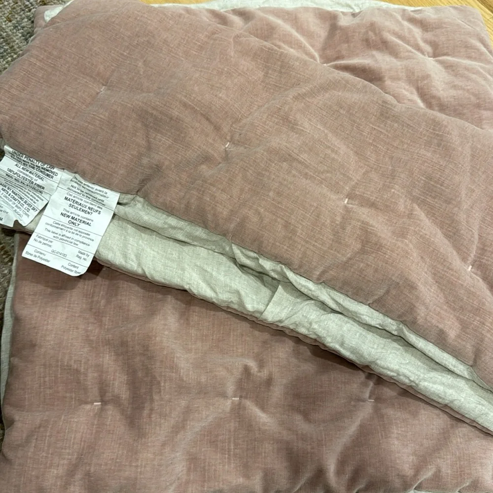 2/ West Elm | Velvet Quilt | Dusky Rose Euro pillow covers